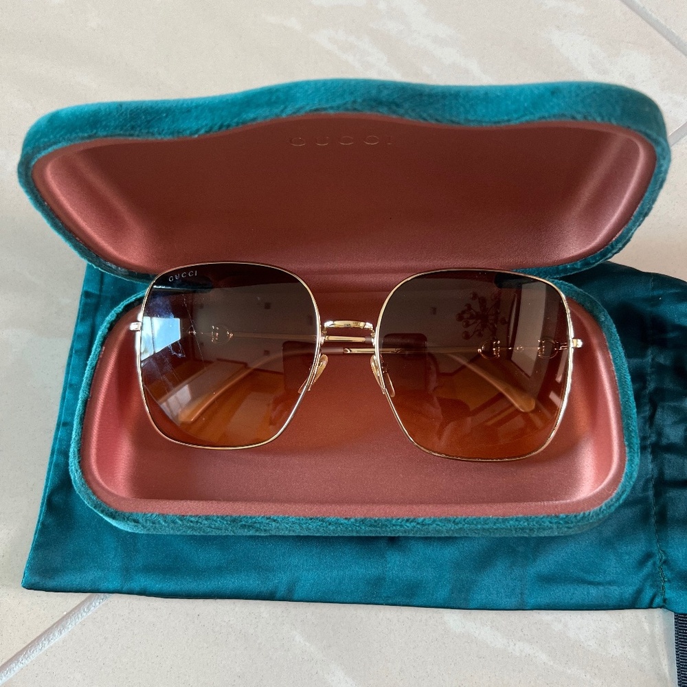 #2396 GUCCI Gold Womens Square Gradient Sunglasses
